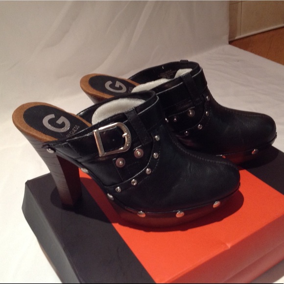 guess clogs
